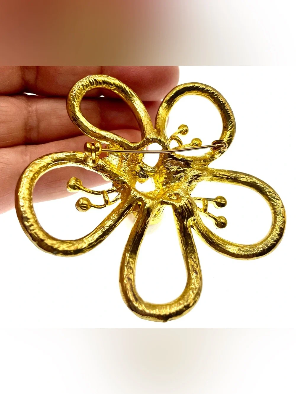 Floral Brooch Rhinestones Faux Pearls Gold Tone 2.5”